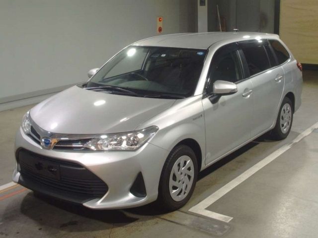 721 Toyota Corolla fielder NKE165G 2018 г. (TAA Hiroshima)